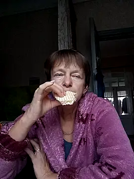 JesykaLove566 online show from October 27, 2025, 8:29 am