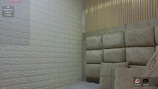 MarScarlett online show from November 4, 2025, 10:36 am