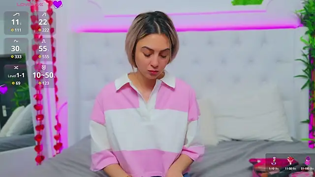 Snapshot of AriannaSins chatting on March 21, 2025, 1:12 pm AriannaSins online show from March 21, 2025, 1:12 pm