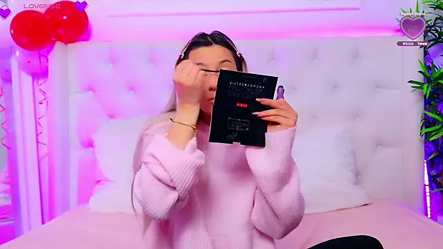 Snapshot of AriannaSins chatting on February 19, 2026, 1:07 pm AriannaSins online show from February 19, 2026, 1:07 pm