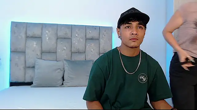 SweetAndSinful online show from October 20, 2025, 3:29 am