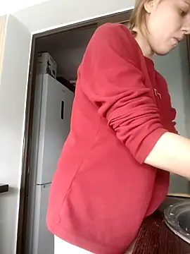 SandyCassie online show from February 12, 2026, 8:53 am