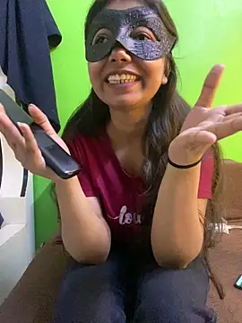 darkdoll007 online show from April 21, 2026, 9:15 am