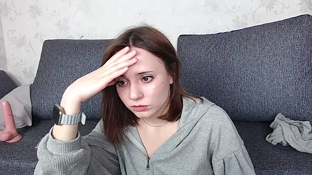 evaa here  online show from April 1, 2026, 8:37 am