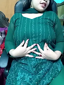 Porimoni22 online show from November 6, 2025, 3:07 am