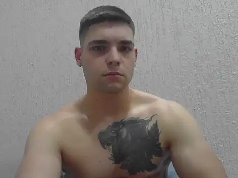 Zure-xxx online show from November 14, 2025, 7:56 pm