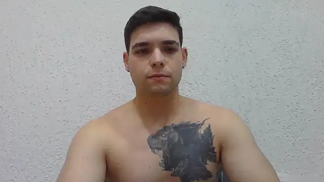 Zure-xxx online show from July 13, 2026, 11:40 pm