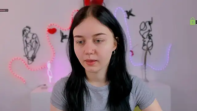 miki ti online show from February 17, 2026, 5:59 am