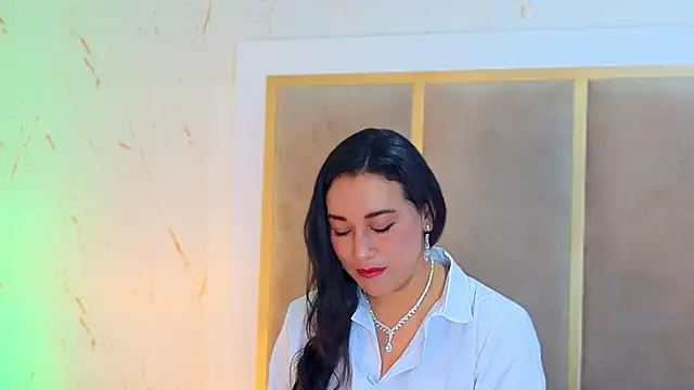 Snapshot of Elizabeth_bennett_6 chatting on October 25, 2025, 12:02 pm Elizabeth bennett 6 online show from October 25, 2025, 12:02 pm