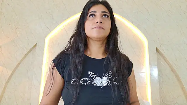 Antonella Russo1 online show from April 20, 2026, 1:14 pm