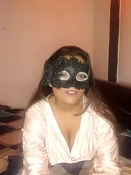 Snapshot of SHIREEN_222 chatting on November 18, 2025, 8:46 pm SHIREEN 222 online show from November 18, 2025, 8:46 pm