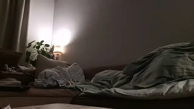 jokke1975 online show from December 18, 2025, 3:01 am