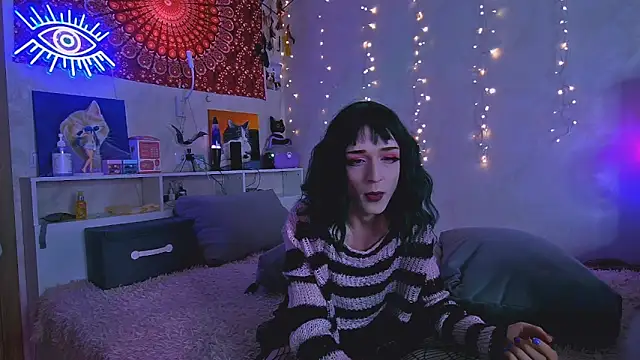 whoalexxa online show from November 7, 2025, 9:15 pm