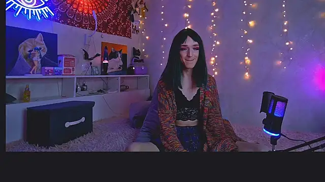 whoalexxa online show from November 8, 2025, 6:40 pm