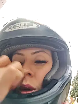 BiancaLuxor  online show from October 28, 2025, 10:01 pm