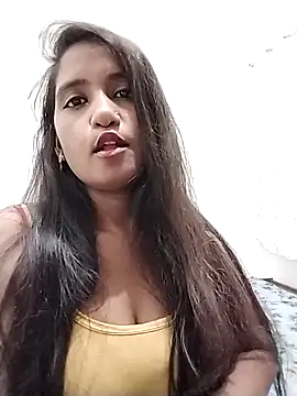 Beauty maya online show from October 18, 2025, 3:35 pm