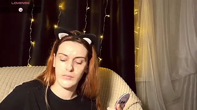 Veksal1a online show from November 28, 2025, 7:38 pm