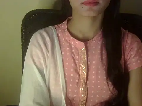 Snapshot of Shezi_N chatting on January 19, 2026, 3:27 pm Shezi N online show from January 19, 2026, 3:27 pm