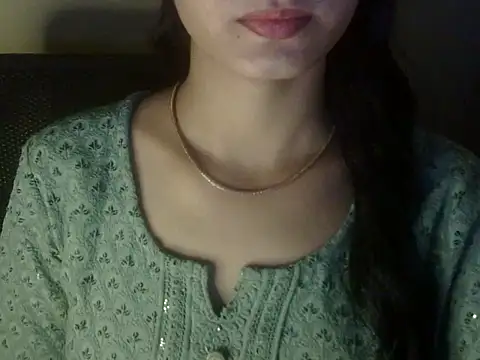 Snapshot of Shezi_N chatting on February 23, 2026, 7:00 pm Shezi N online show from February 23, 2026, 7:00 pm