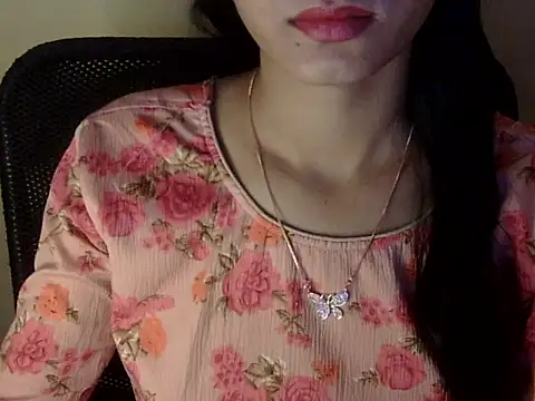 Snapshot of Shezi_N chatting on February 26, 2026, 11:09 am Shezi N online show from February 26, 2026, 11:09 am