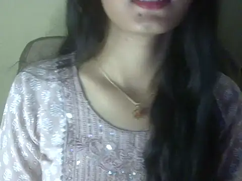 Snapshot of Shezi_N chatting on June 30, 2026, 2:29 pm Shezi N online show from June 30, 2026, 2:29 pm