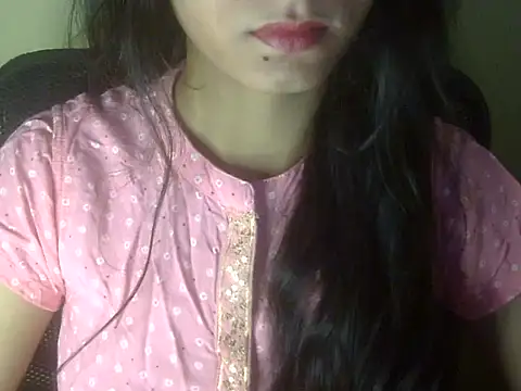 Snapshot of Shezi_N chatting on July 2, 2026, 3:07 pm Shezi N online show from July 2, 2026, 3:07 pm