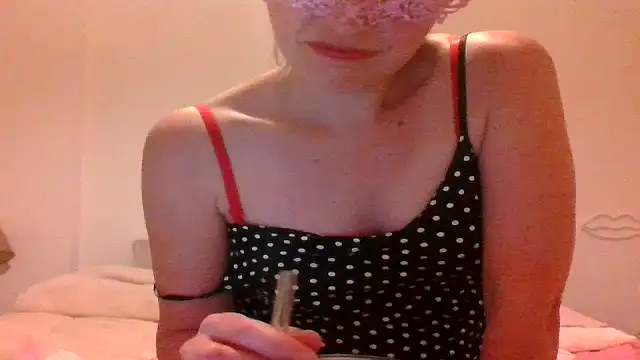 Ava sexy bitch online show from April 18, 2026, 8:20 pm