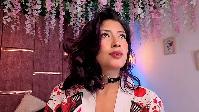 Rynka  online show from November 9, 2025, 3:38 am