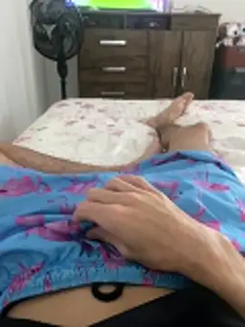 leozin01 online show from March 24, 2026, 9:20 pm