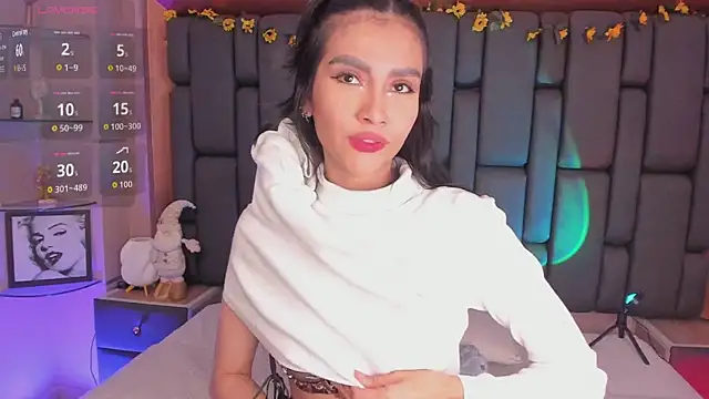 TanyaBello online show from January 8, 2026, 2:19 pm