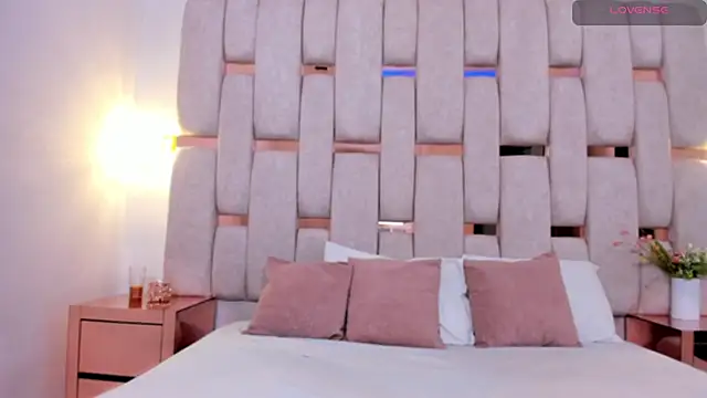 noa blake online show from November 29, 2025, 5:10 am