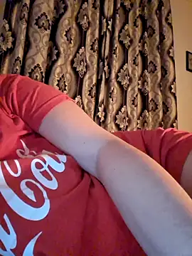 Ariana381 online show from November 22, 2025, 9:25 pm