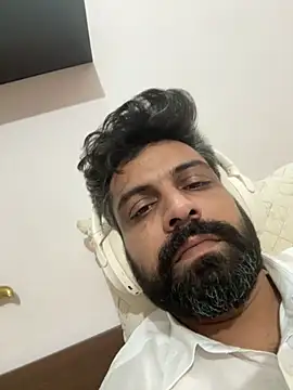 SoulHunt9 online show from October 18, 2025, 5:25 pm