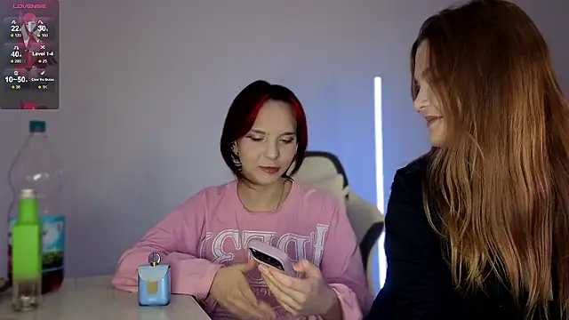 akemichkaa online show from January 17, 2026, 7:06 pm