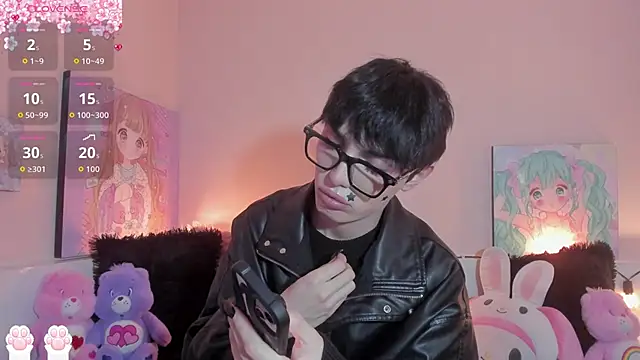 Strawberry Kitty  online show from February 21, 2026, 3:40 am