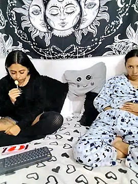 emily n abby online show from May 19, 2026, 1:39 pm