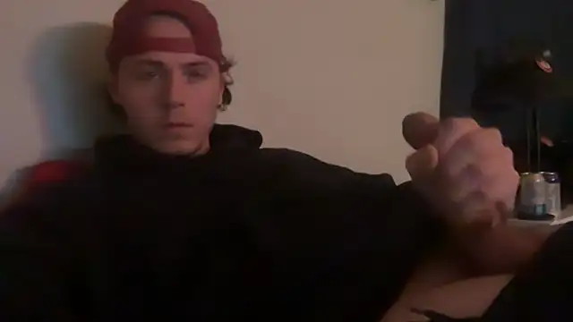 Snapshot of uncutpierre chatting on October 17, 2025, 12:47 am uncutpierre online show from October 17, 2025, 12:47 am