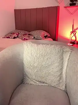 elegant  rouse online show from April 9, 2026, 8:58 pm