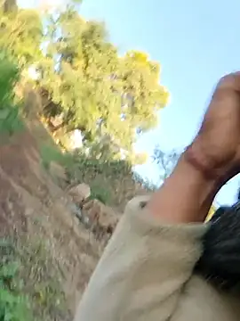 Snapshot of Pooja_shre chatting on January 17, 2026, 4:06 am Pooja shre online show from January 17, 2026, 4:06 am