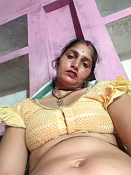 Snapshot of Pooja_shre chatting on February 28, 2026, 2:51 pm Pooja shre online show from February 28, 2026, 2:51 pm