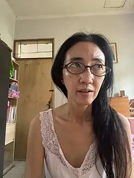 princessD077 online show from November 11, 2025, 4:56 am