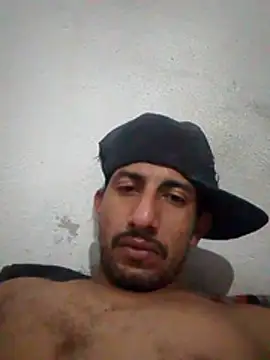 Snapshot of Orlao25cm chatting on April 2, 2026, 5:16 am Orlao25cm online show from April 2, 2026, 5:16 am