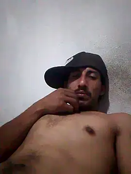 Snapshot of Orlao25cm chatting on May 9, 2026, 3:23 am Orlao25cm online show from May 9, 2026, 3:23 am