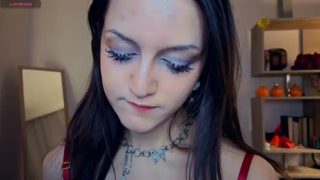 Snapshot of ClarissaMaheia chatting on May 9, 2026, 7:30 pm ClarissaMaheia online show from May 9, 2026, 7:30 pm