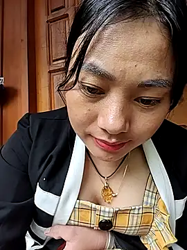 Sinhlinh2020 online show from October 26, 2025, 3:01 am