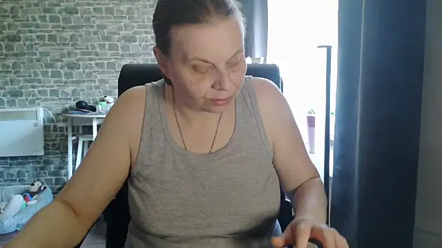 Diamond Bite online show from October 25, 2025, 9:17 am