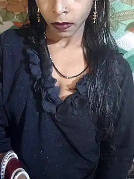 Itz Aisha   online show from July 22, 2026, 5:43 am