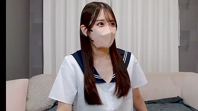 Snapshot of LOVE_MIREI_LOVE chatting on April 4, 2026, 11:18 am LOVE MIREI LOVE online show from April 4, 2026, 11:18 am