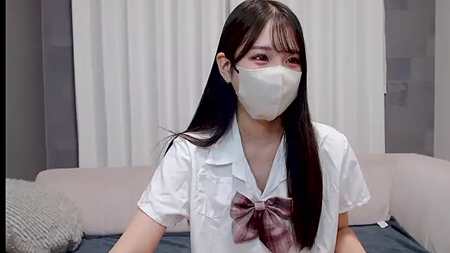 Snapshot of LOVE_MIREI_LOVE chatting on May 1, 2026, 11:15 am LOVE MIREI LOVE online show from May 1, 2026, 11:15 am