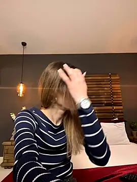 LolaVixxxen online show from December 21, 2025, 6:48 pm